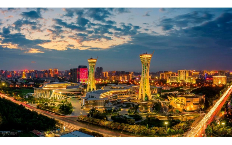 山東原實科技，煥彩濰坊樓體夜景亮化工程