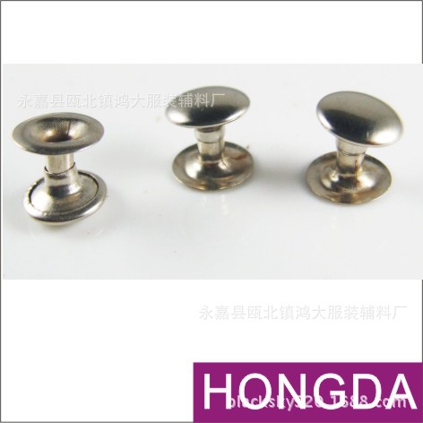 品質(zhì)之選 鞋子皮包帽釘?shù)慕承呐c市場